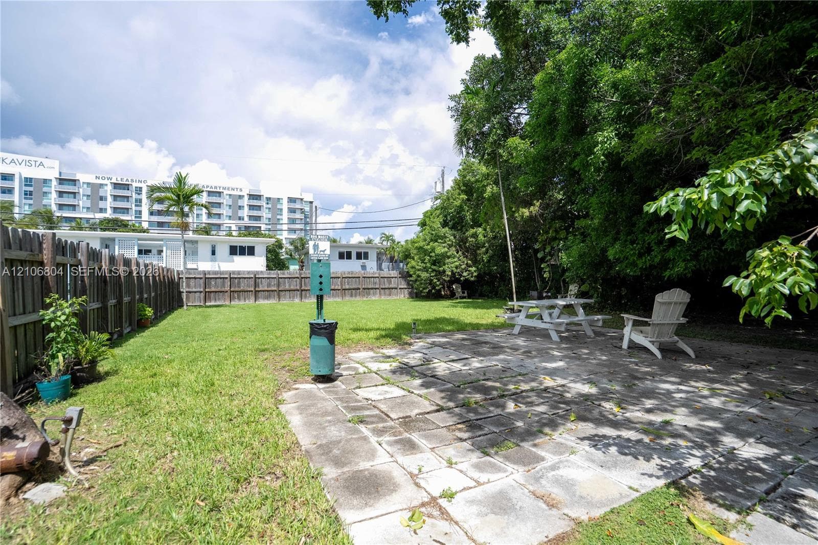 7 53 42 · #22 in Miami - Photo 15