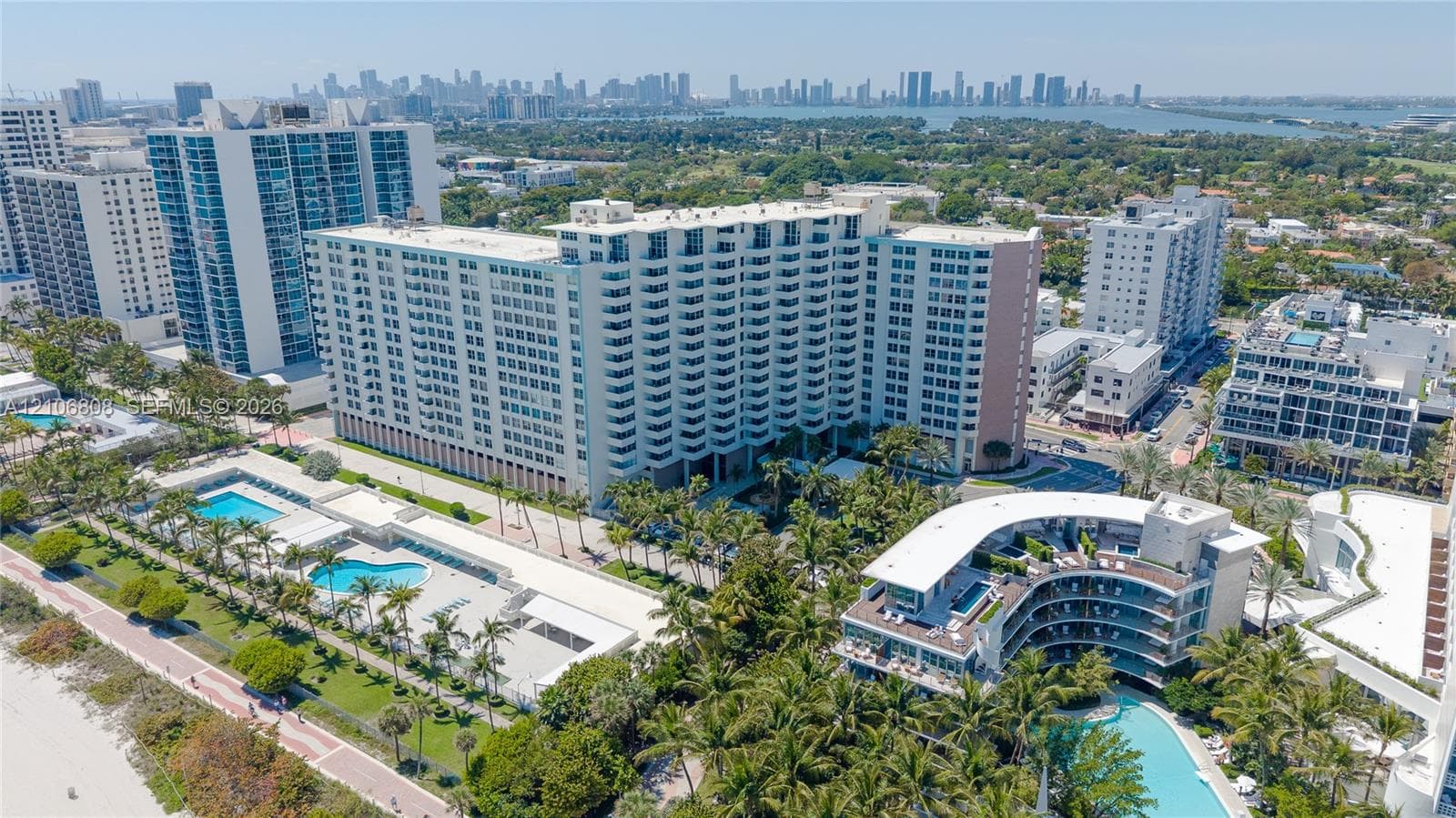 Triton Tower · #1522 in Miami Beach - Photo 2