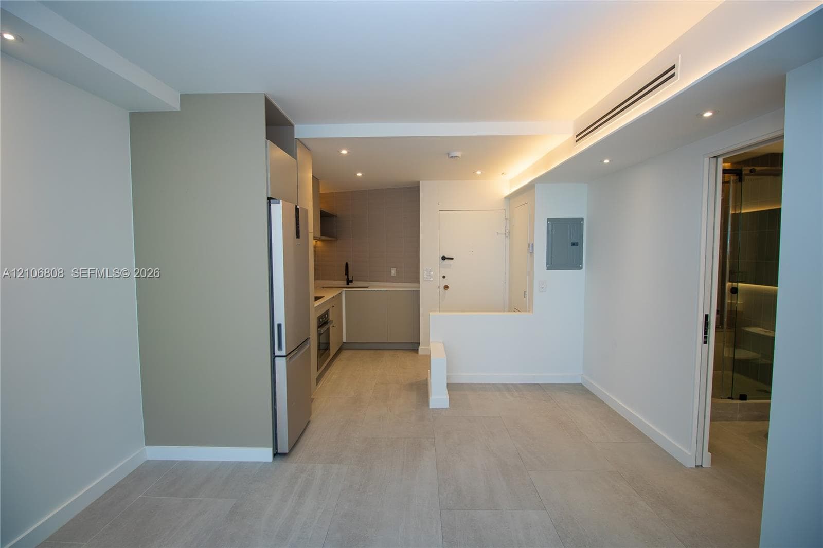 Triton Tower · #1522 in Miami Beach - Photo 6