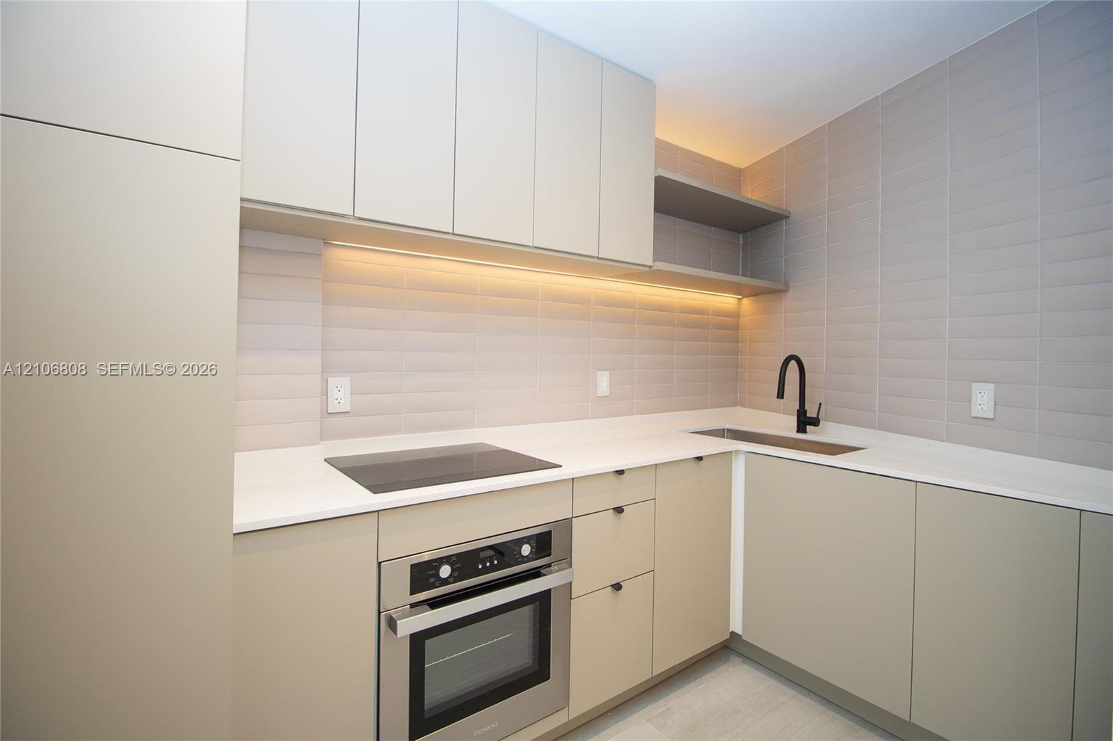 Triton Tower · #1522 in Miami Beach - Photo 4