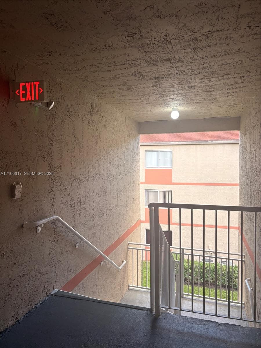 VILLA RUSTICA I CONDO · #306 in Hialeah - Photo 2