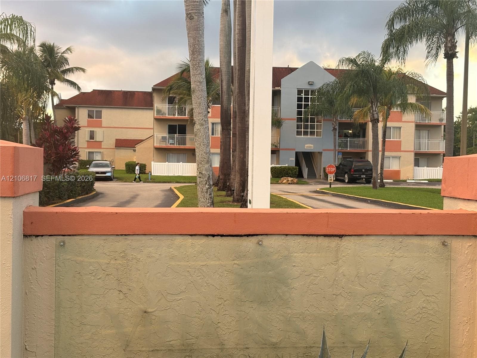 VILLA RUSTICA I CONDO · #306 in Hialeah - Photo 17