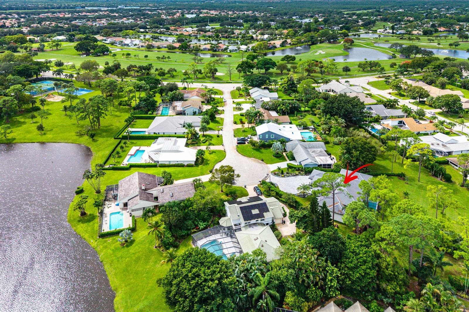 Woodthrush Court
