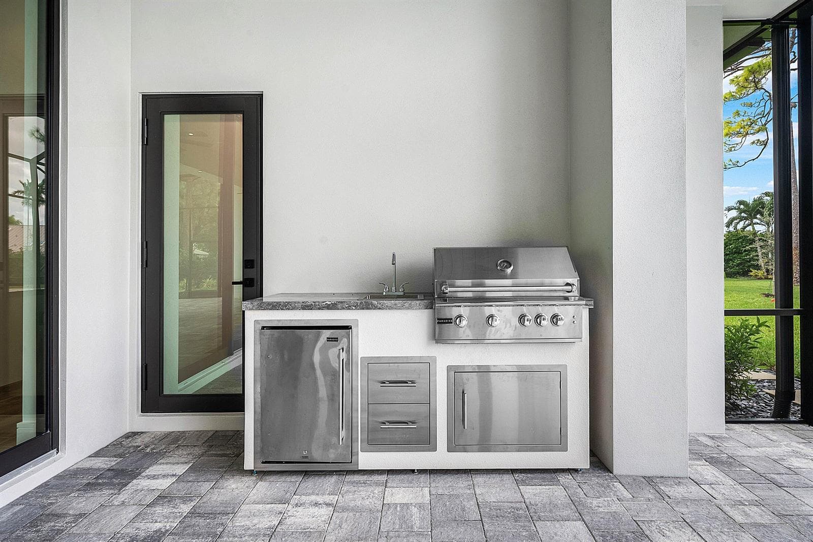 Summer Kitchen