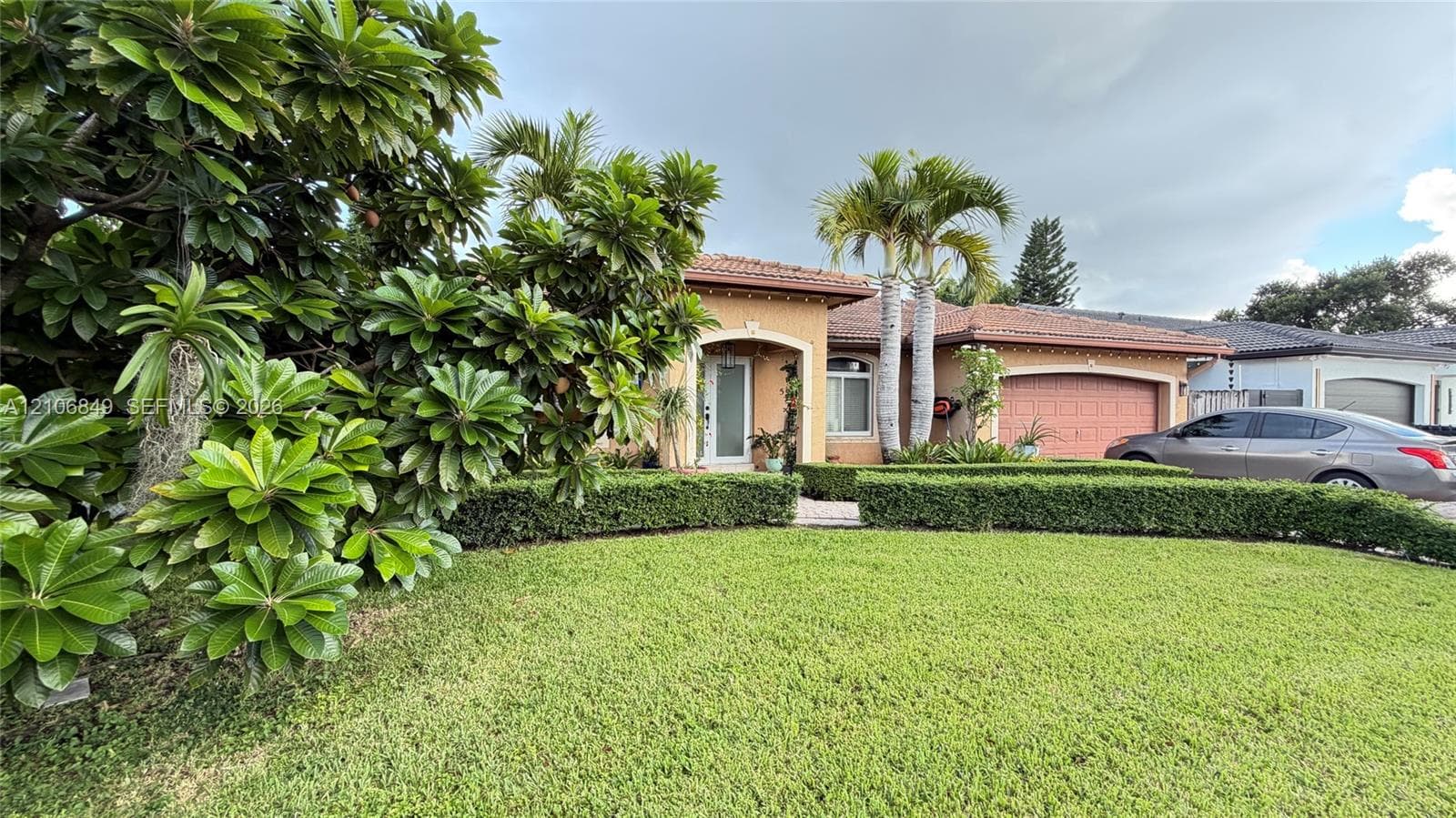 5165 SW 158th Ave photo 2