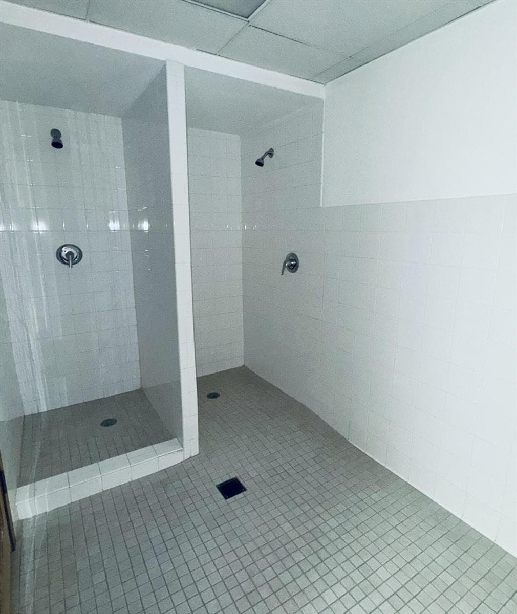 Sauna showers
