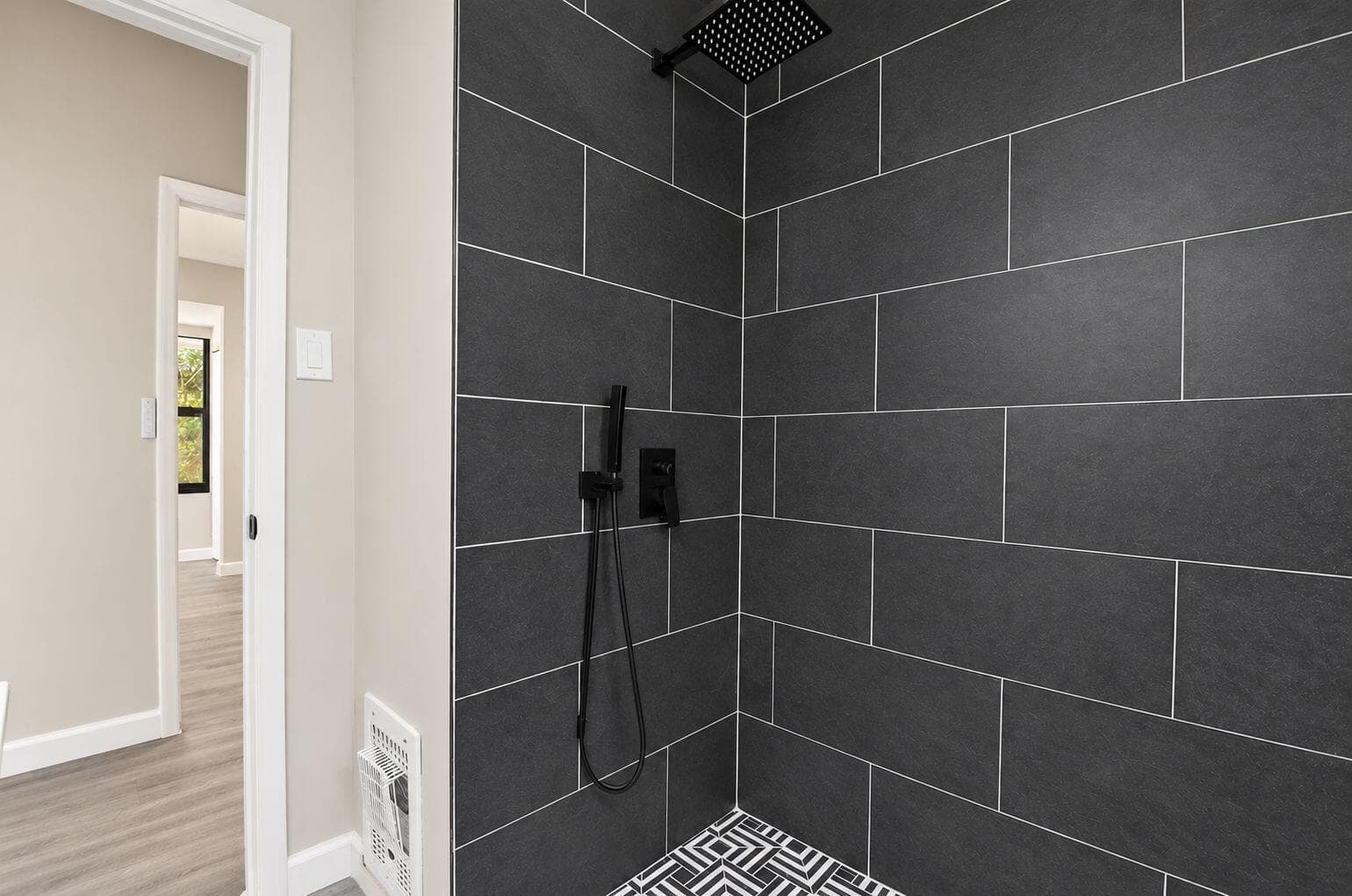 23-web-or-mls-Modern Charcoal Tile Wet R