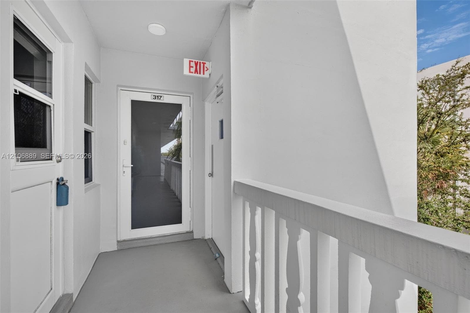 DANIANS NORTH CONDO · #317 in Dania Beach - Photo 27