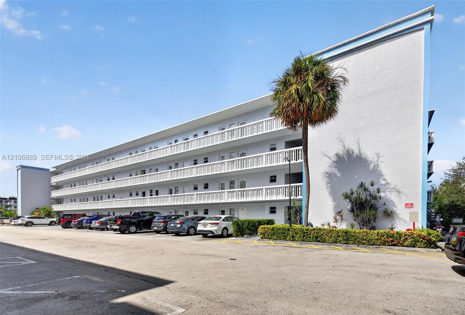 DANIANS NORTH CONDO · #317 in Dania Beach - Photo 28