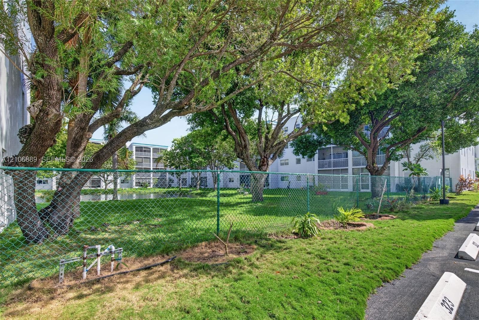 DANIANS NORTH CONDO · #317 in Dania Beach - Photo 30