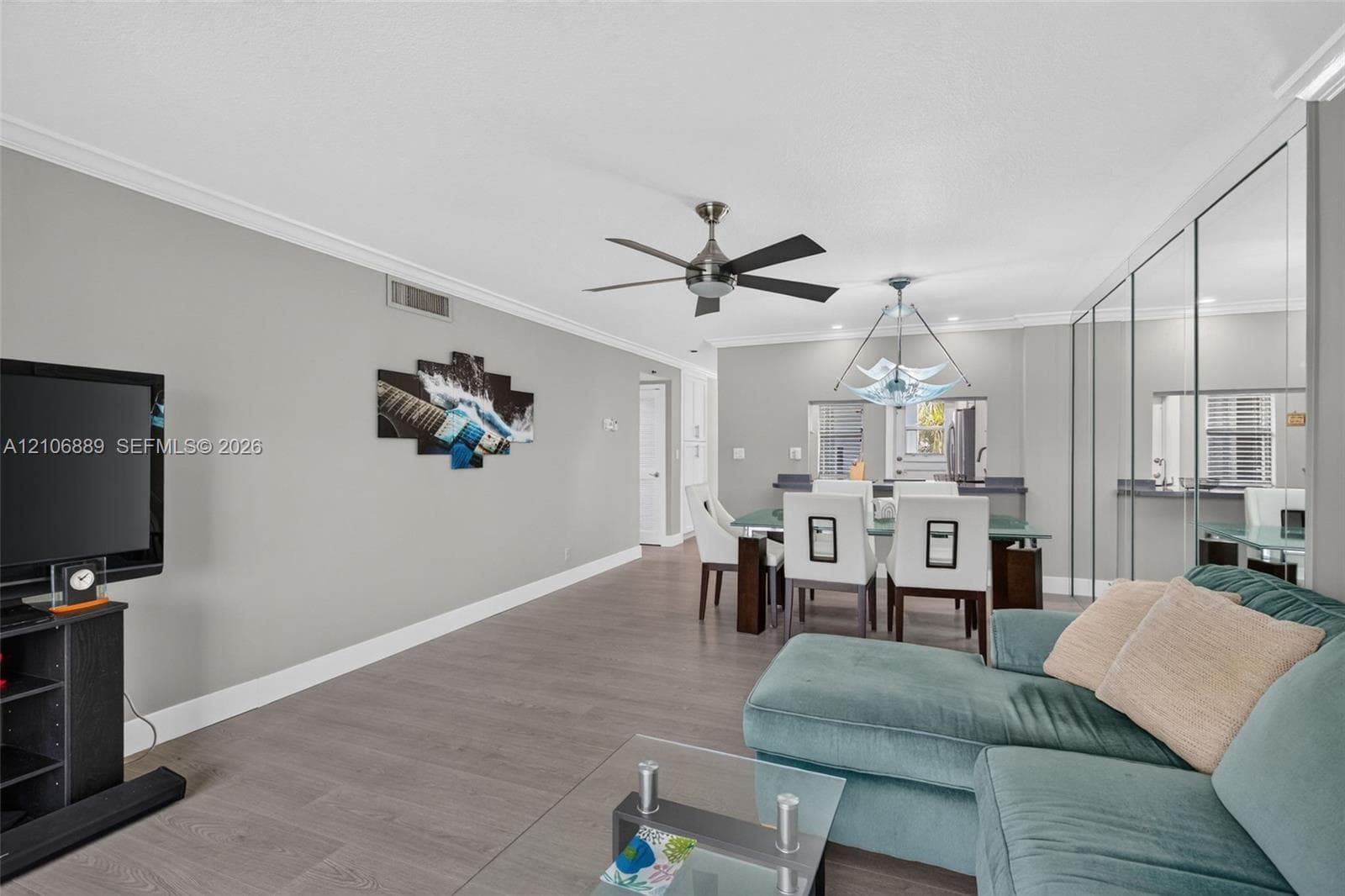 DANIANS NORTH CONDO · #317 in Dania Beach - Photo 4