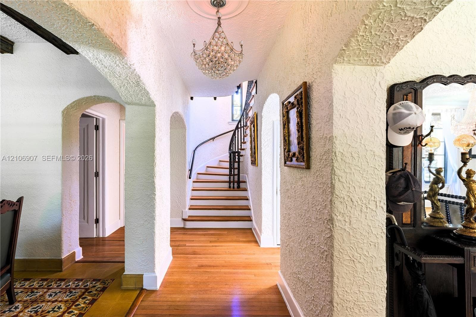 1822 Country Club Prado photo 17