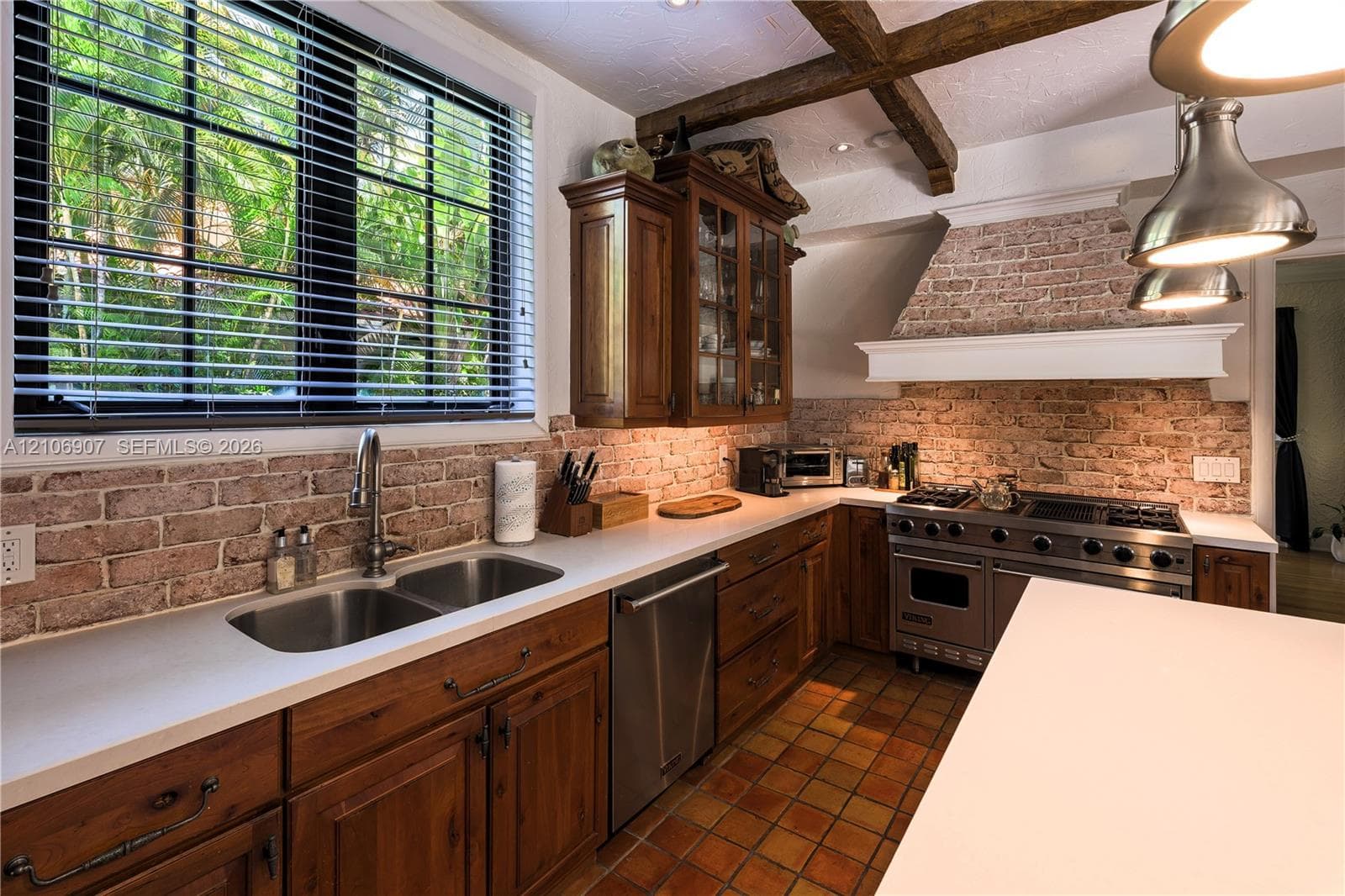 1822 Country Club Prado photo 22
