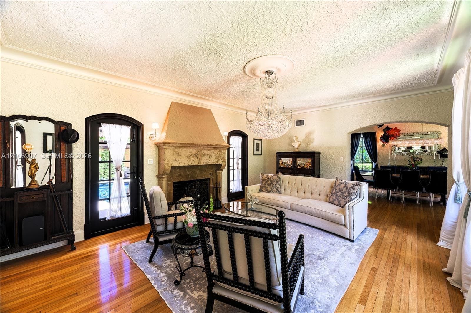 1822 Country Club Prado photo 18
