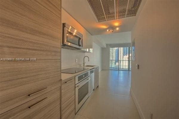 Brickell House · #2313 in Miami - Photo 1