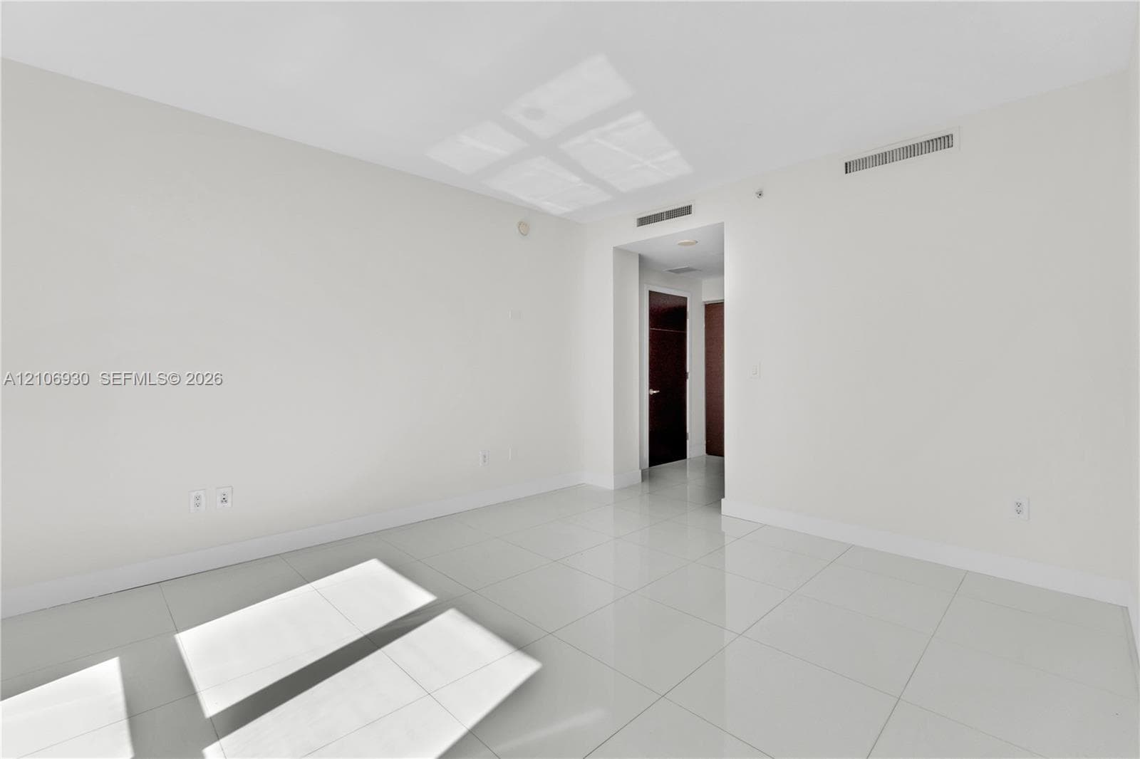Carbonell · #1103 in Miami - Photo 15
