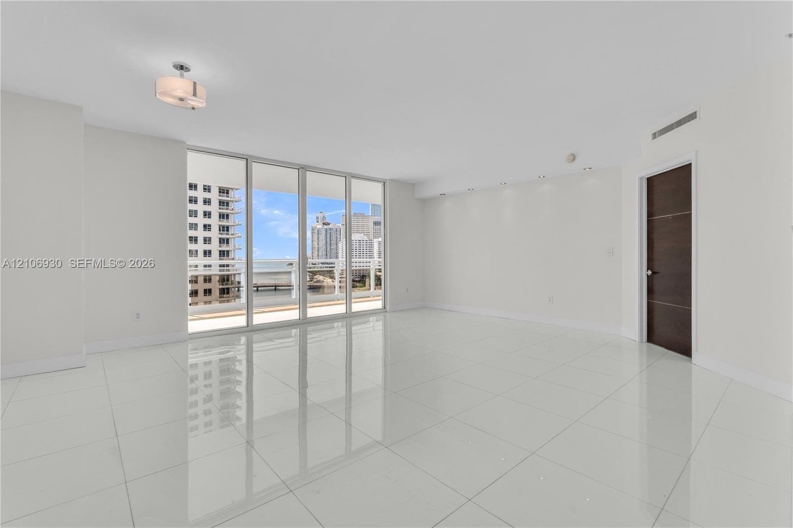 Carbonell · #1103 in Miami - Photo 29
