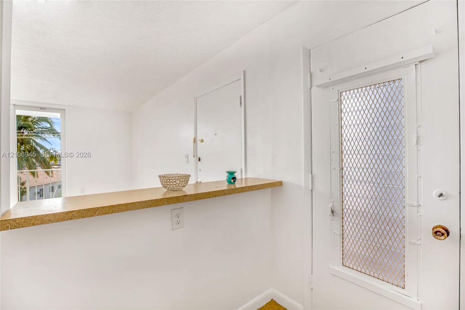THE KNIGHTSBRIDGE CONDO · #401 in Miami Beach - Photo 12