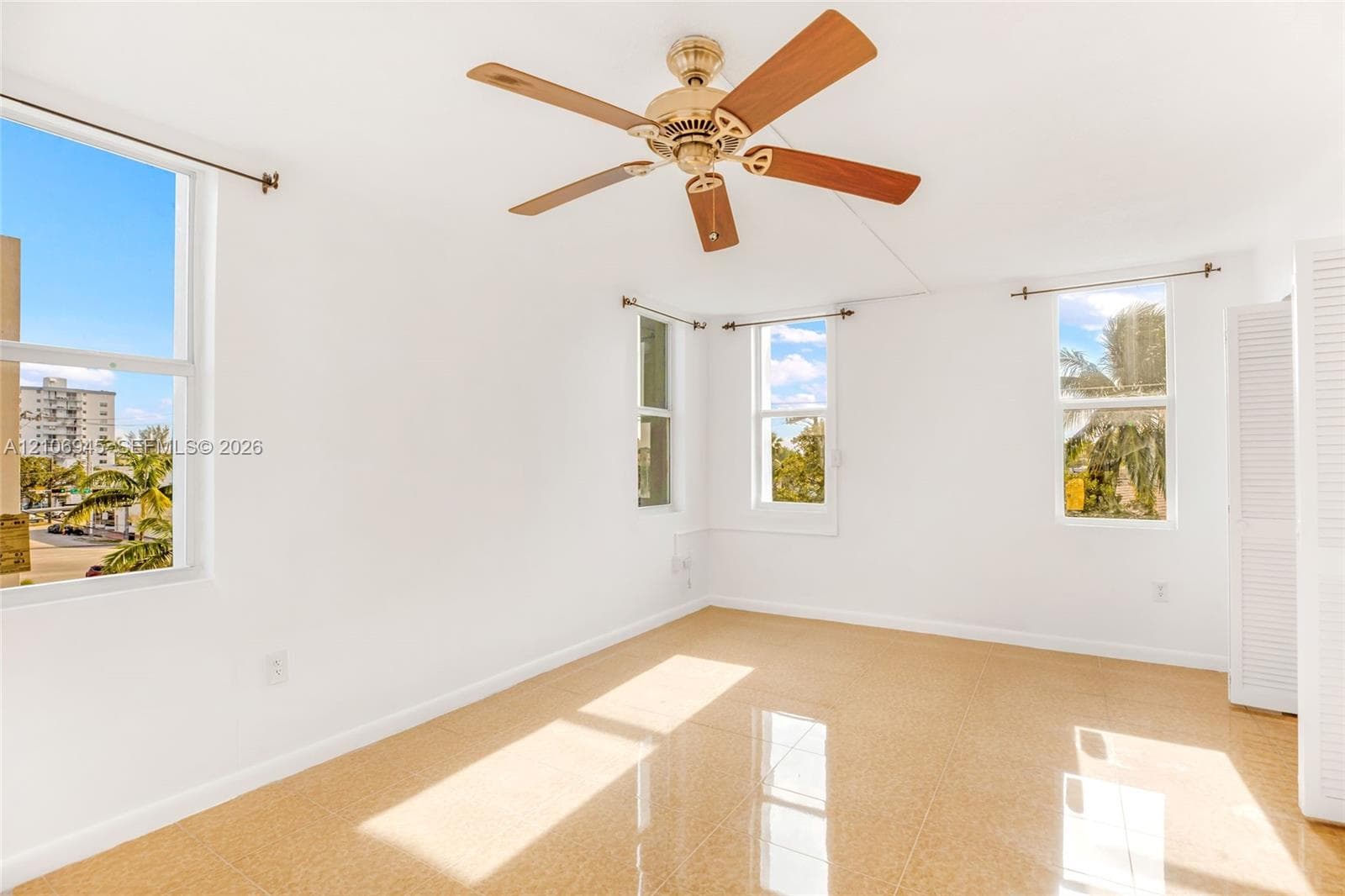 THE KNIGHTSBRIDGE CONDO · #401 in Miami Beach - Photo 15