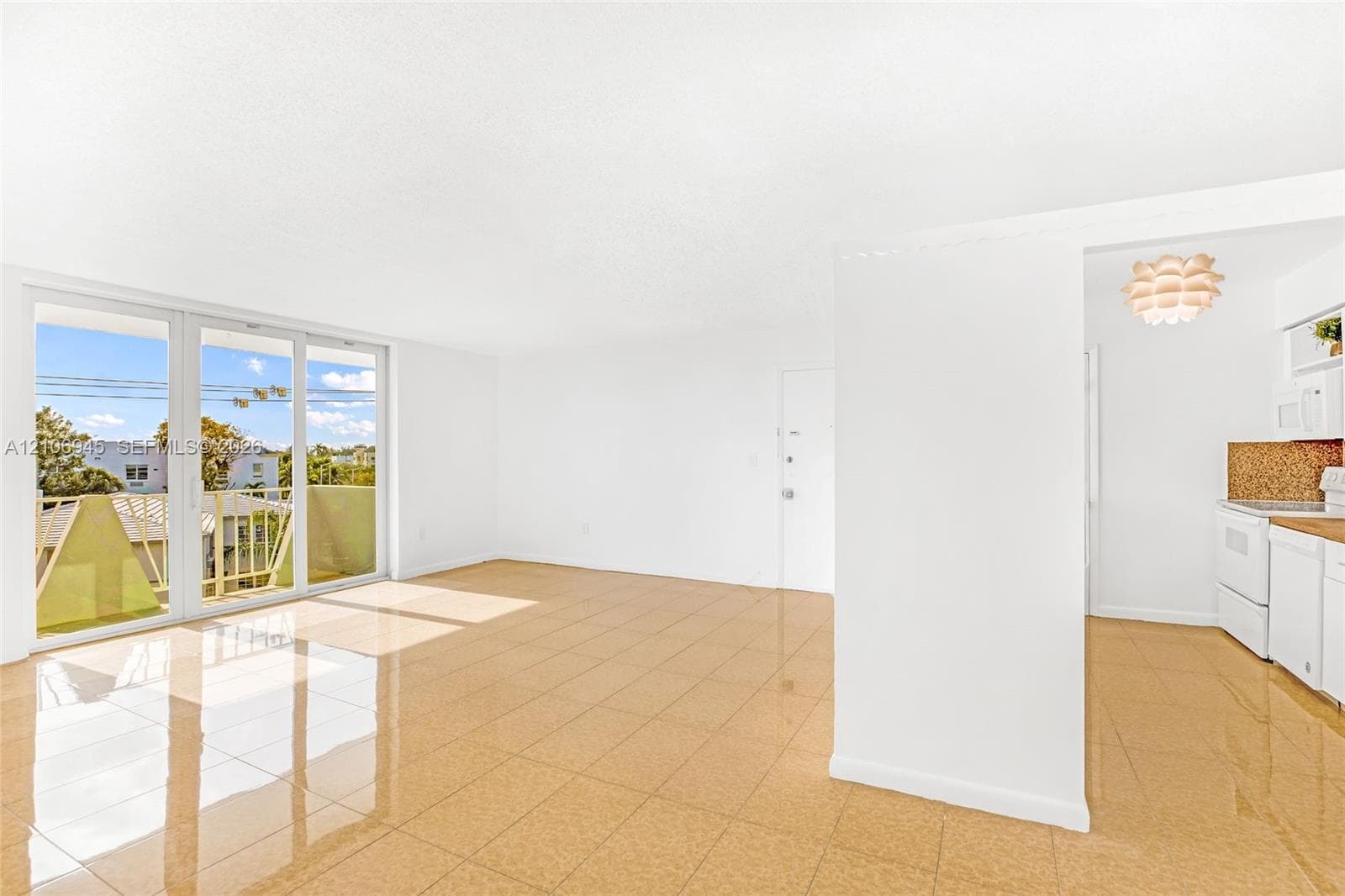 THE KNIGHTSBRIDGE CONDO · #401 in Miami Beach - Photo 4