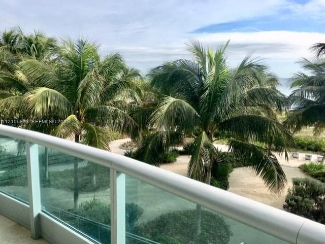 Azure · #306 in Surfside - Photo 12