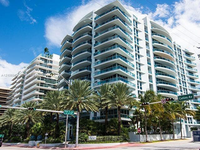 Azure · #306 in Surfside - Photo 26