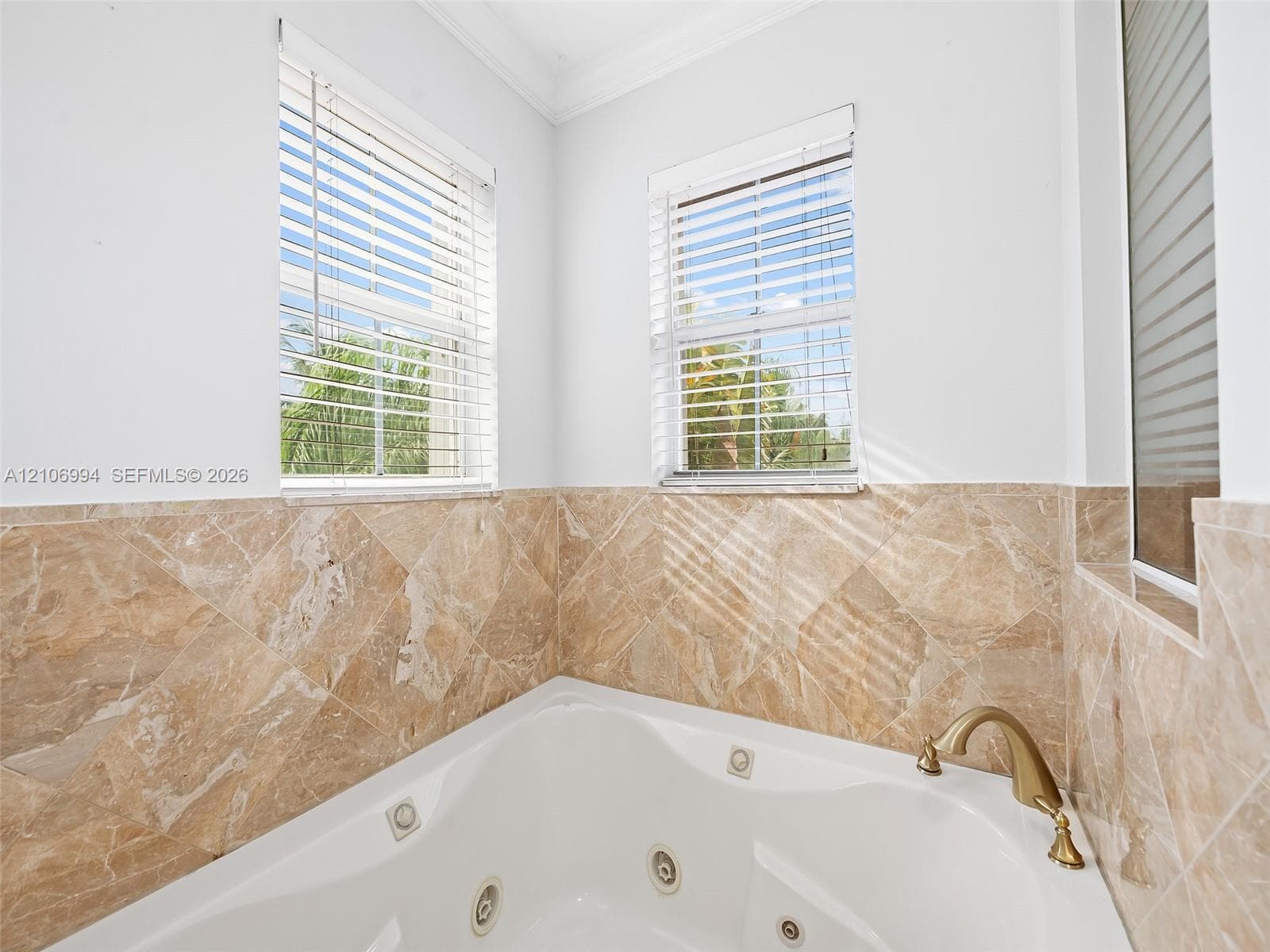 1515 Seagrape Way photo 20