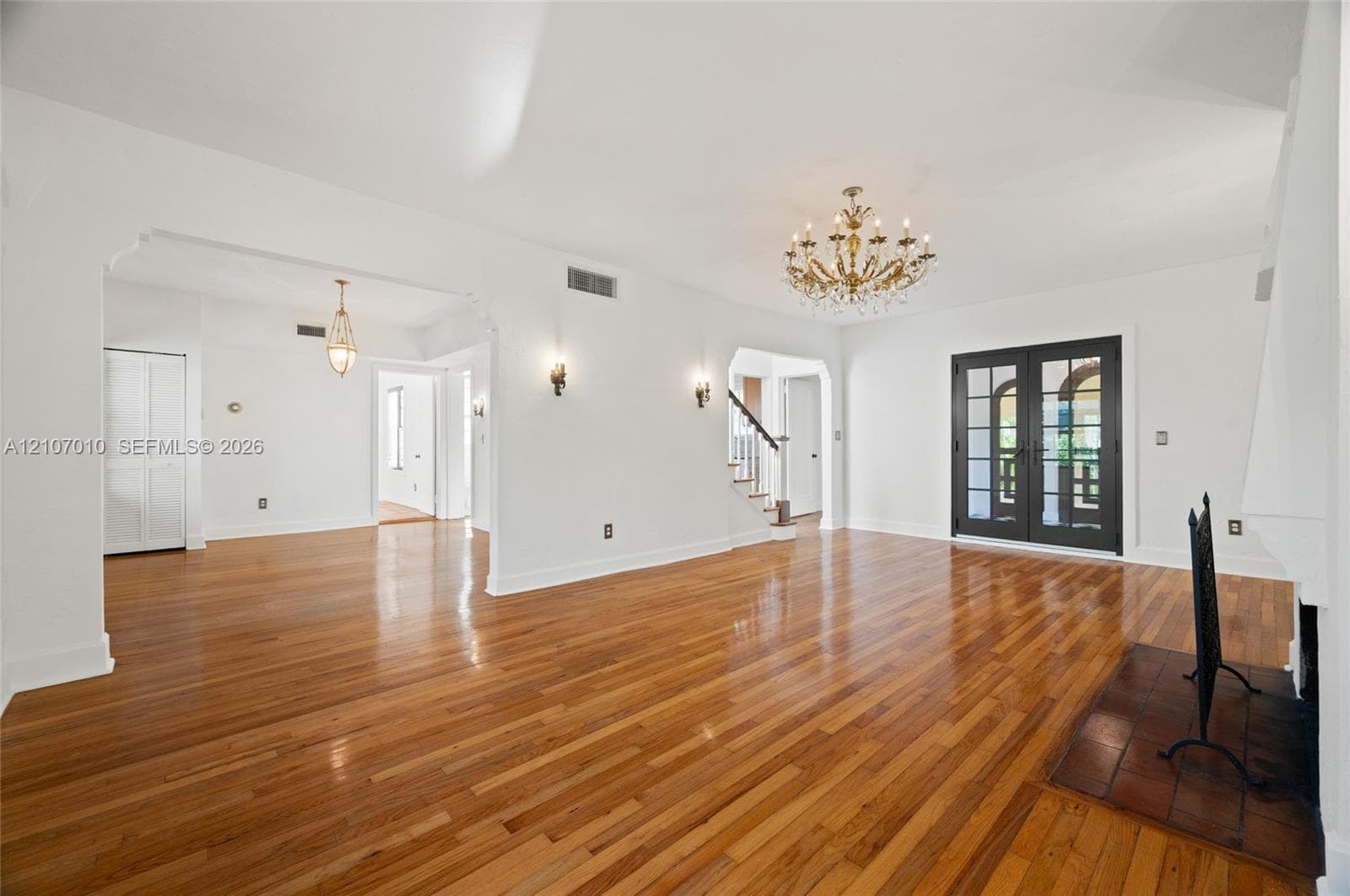 3413 Banos Ct photo 9