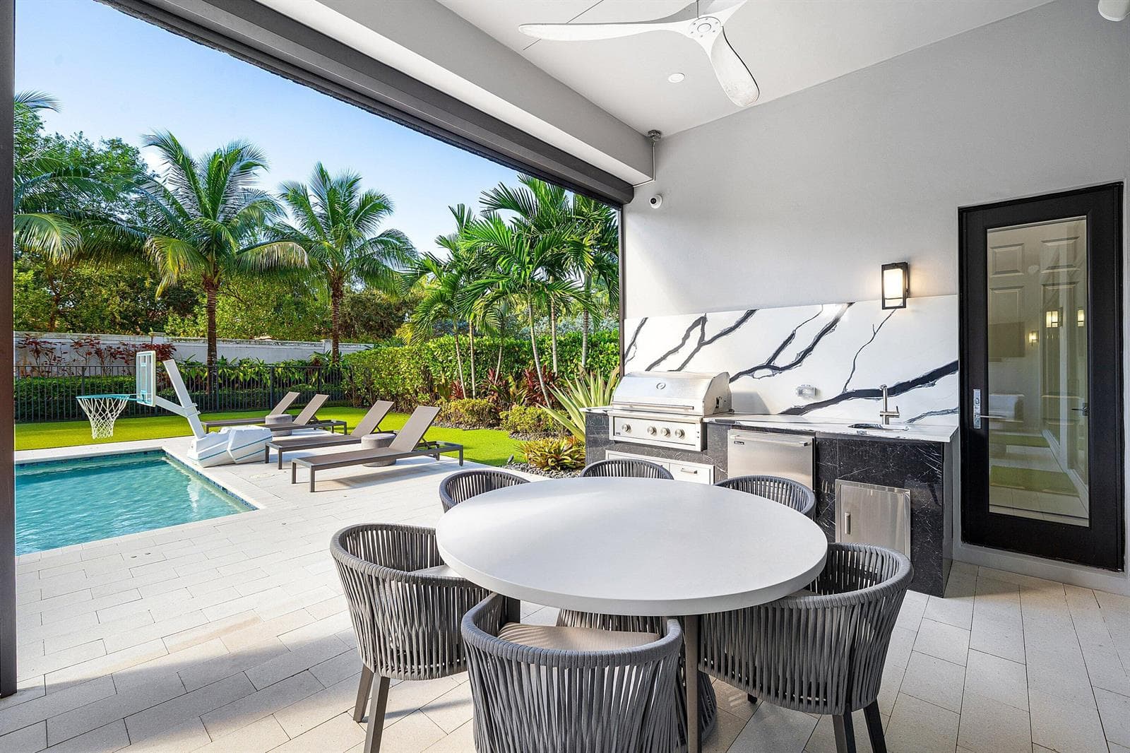 054-9586VescovatoWay-BocaRaton-FL-33496-