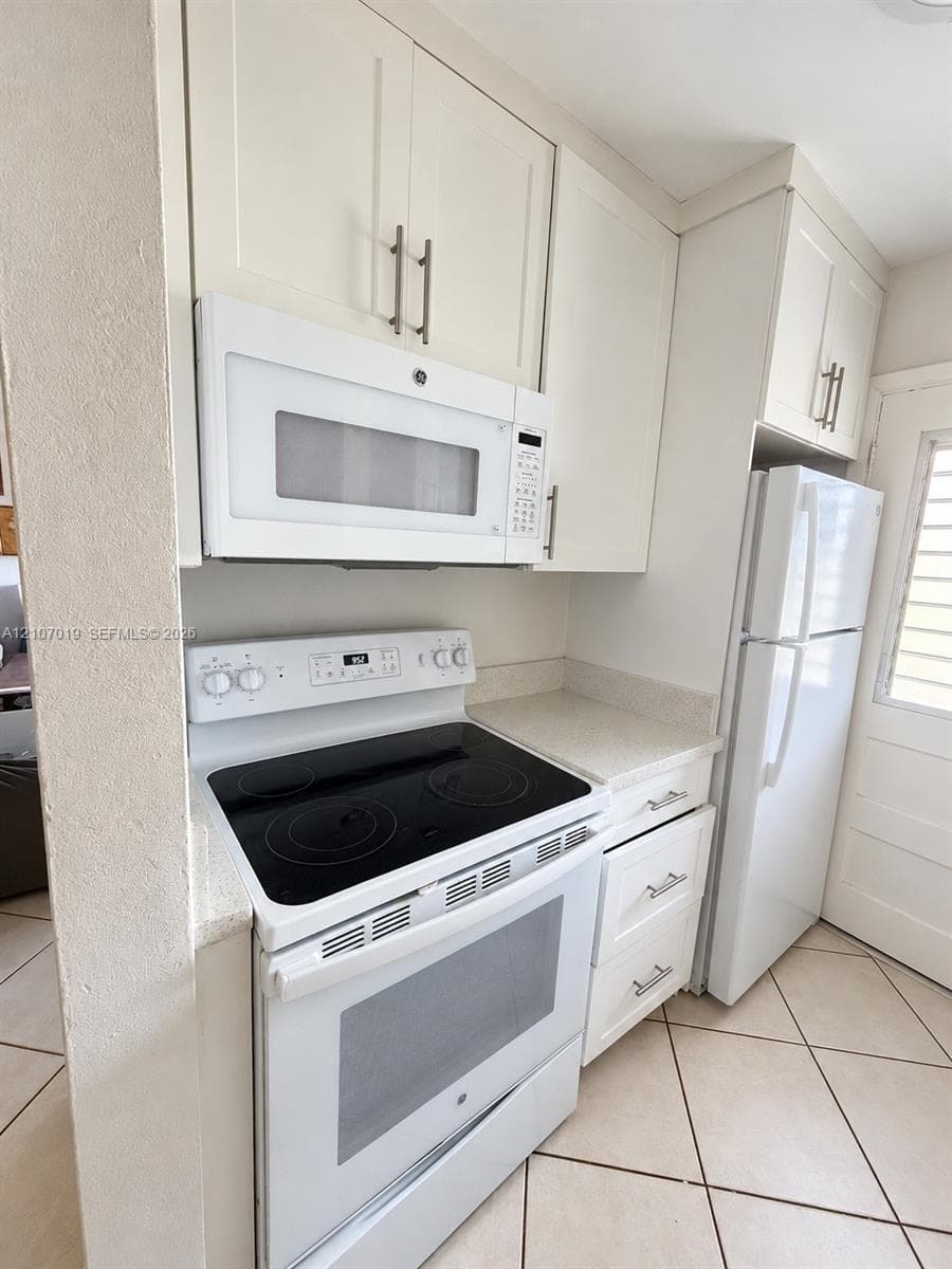 C GAB DOUGLAS SEC · #13 in Coral Gables - Photo 4