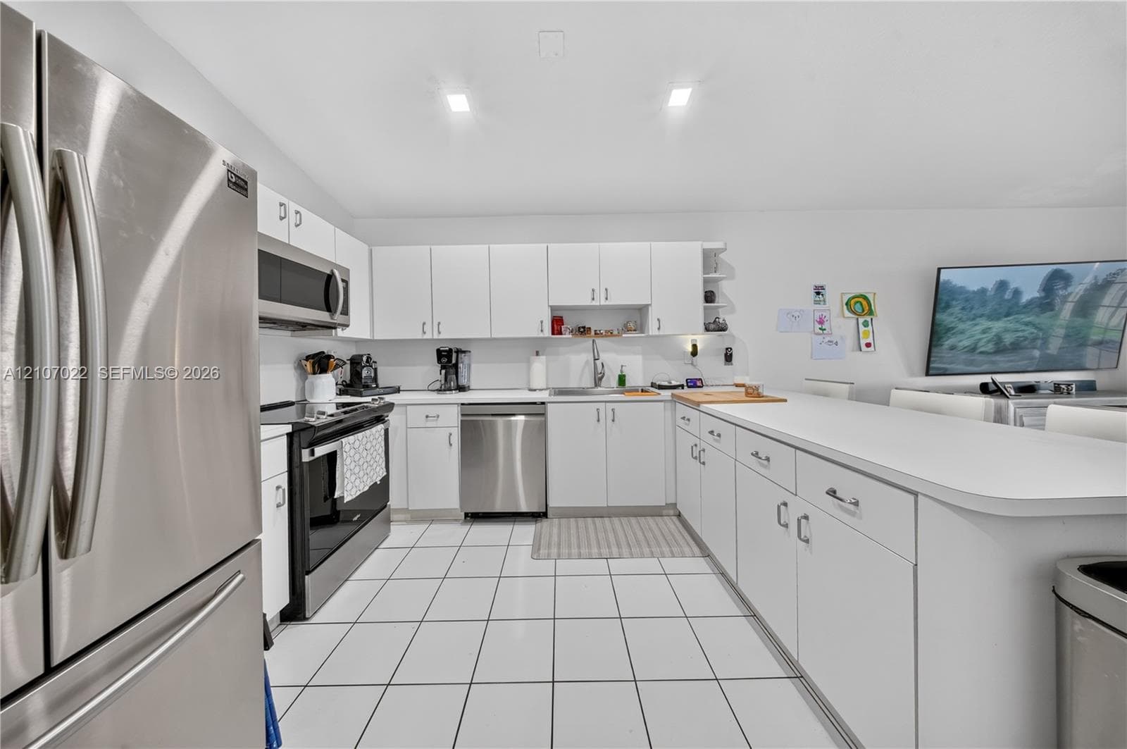 14665 SW 113th Ln photo 8