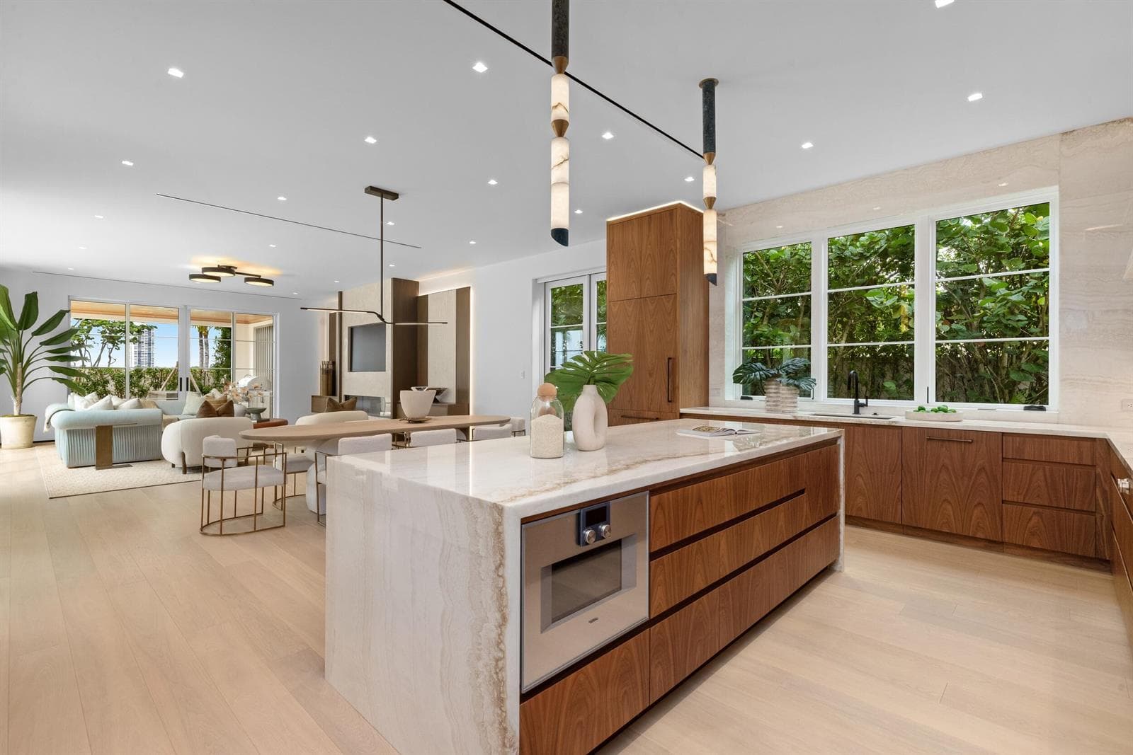 30 - Kitchen