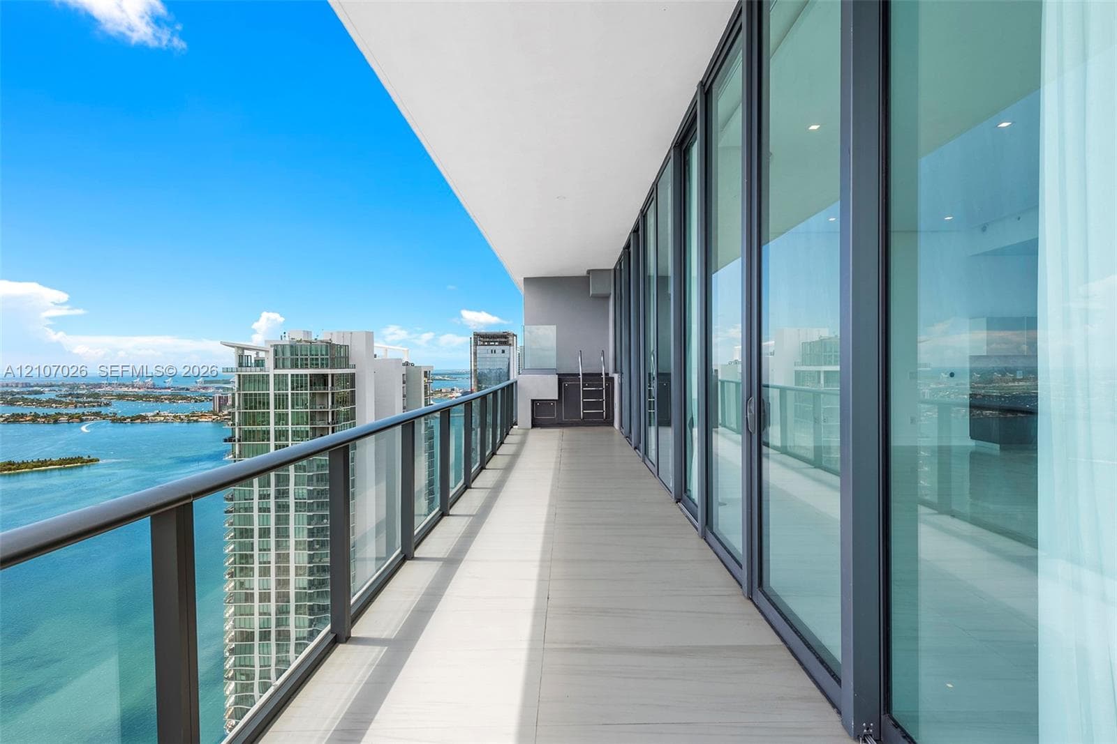 Gran Paraiso · #PH5204 in Miami - Photo 7