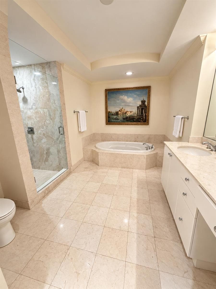 Large Soaking Tub