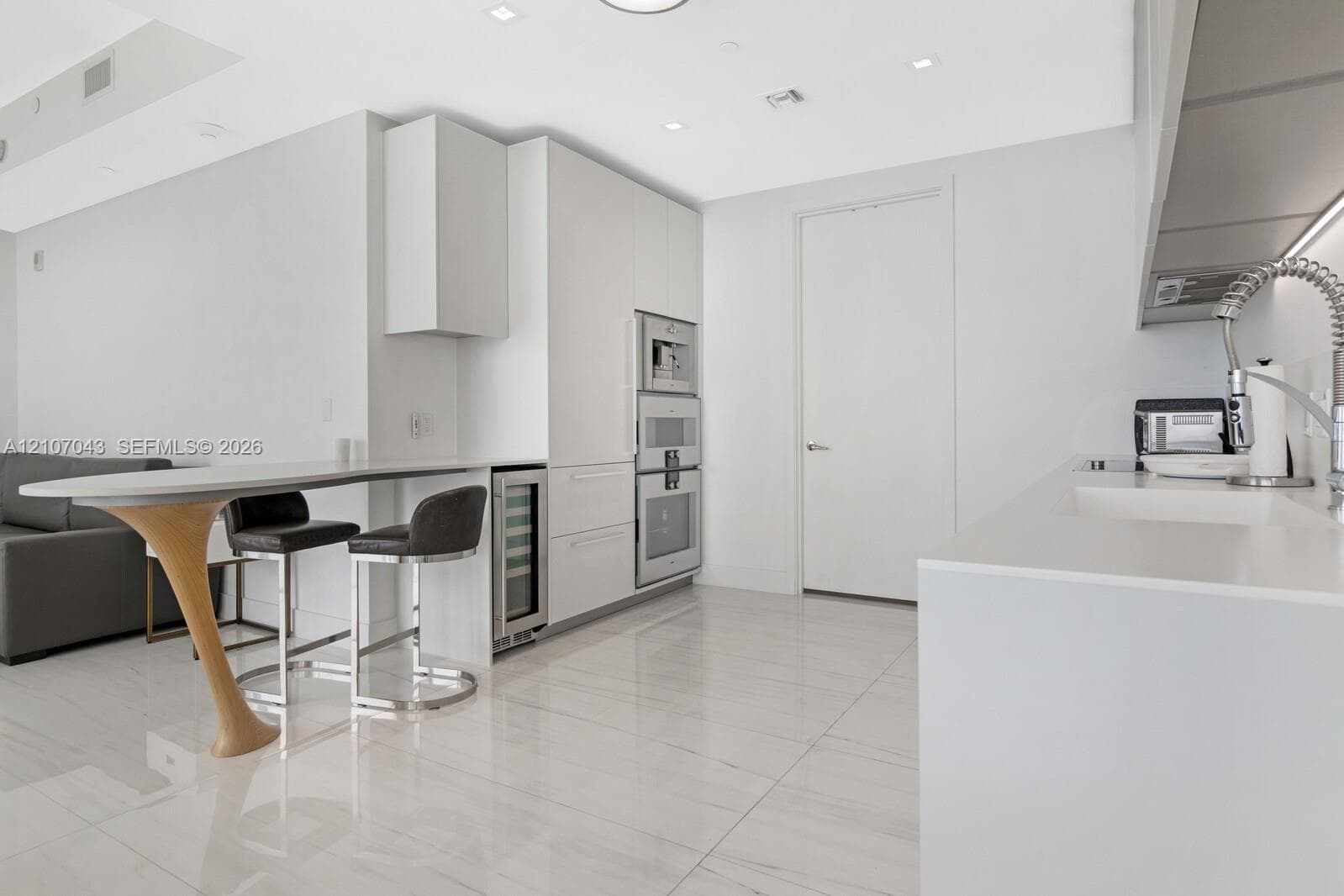 Jade Signature · #1402 in Sunny Isles Beach - Photo 46