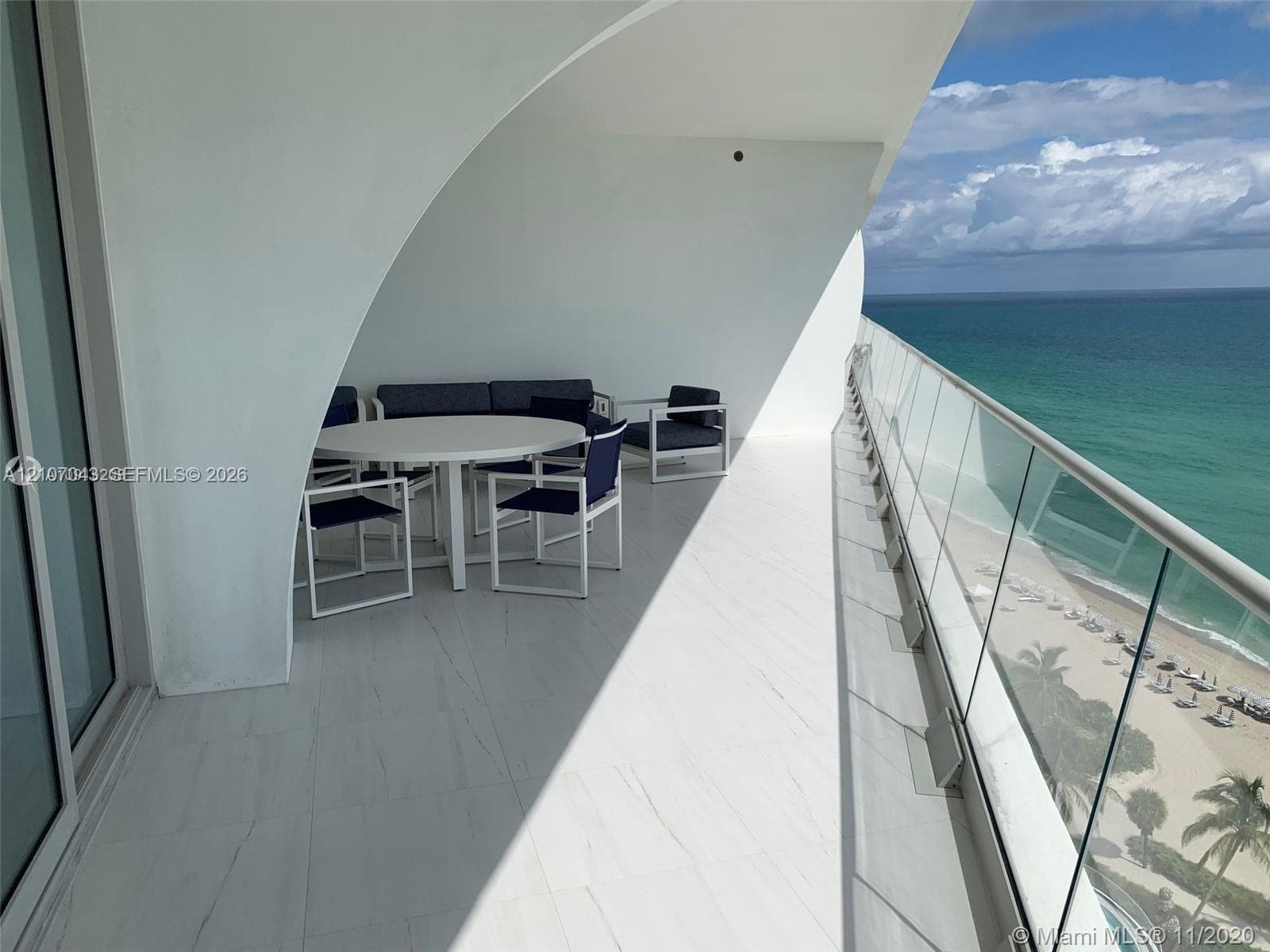 Jade Signature · #1402 in Sunny Isles Beach - Photo 14