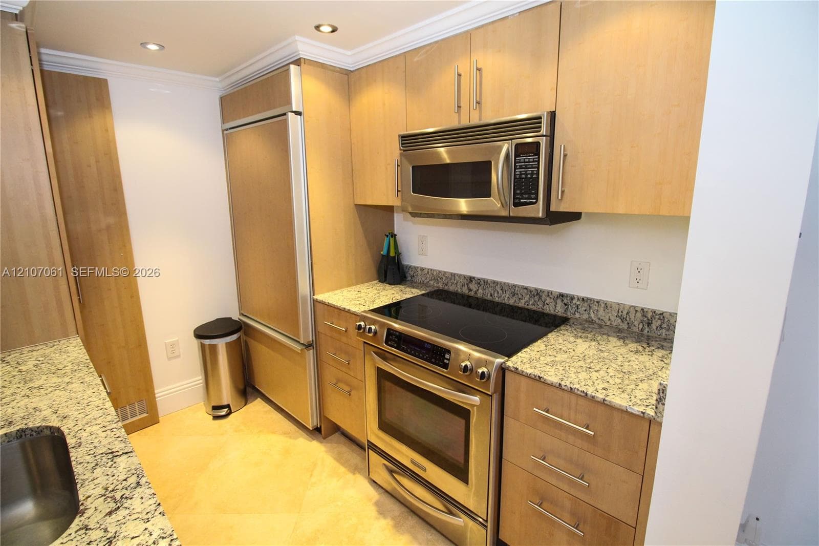 Harbour House · #833 in Bal Harbour - Photo 28