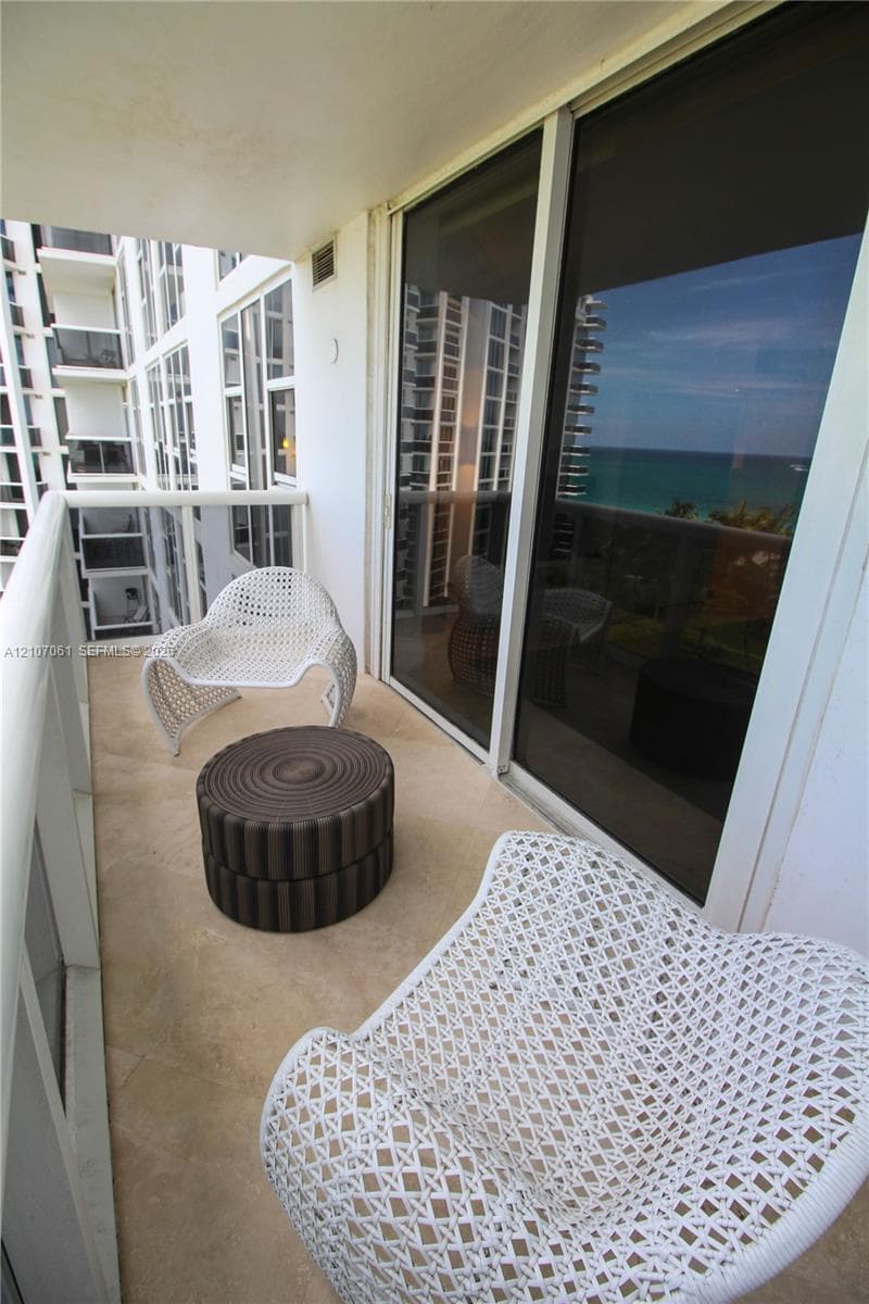 Harbour House · #833 in Bal Harbour - Photo 24