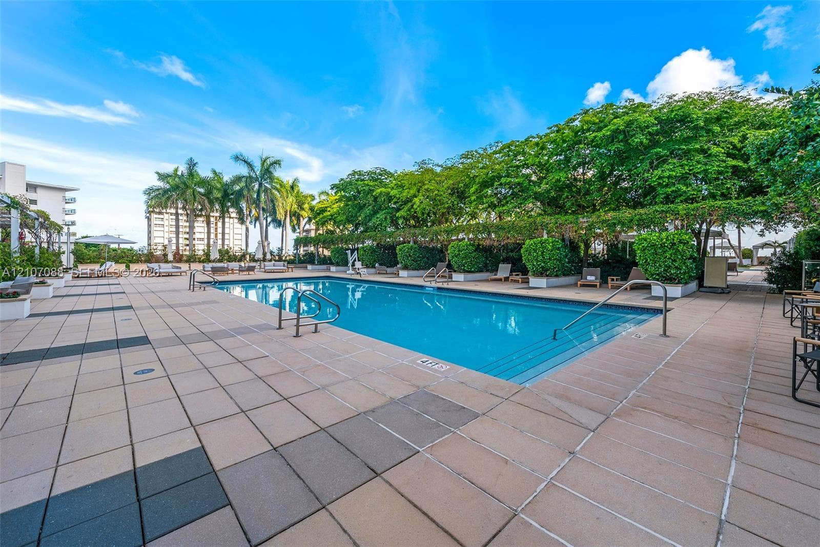 Four Seasons · #51D in Miami - Photo 42