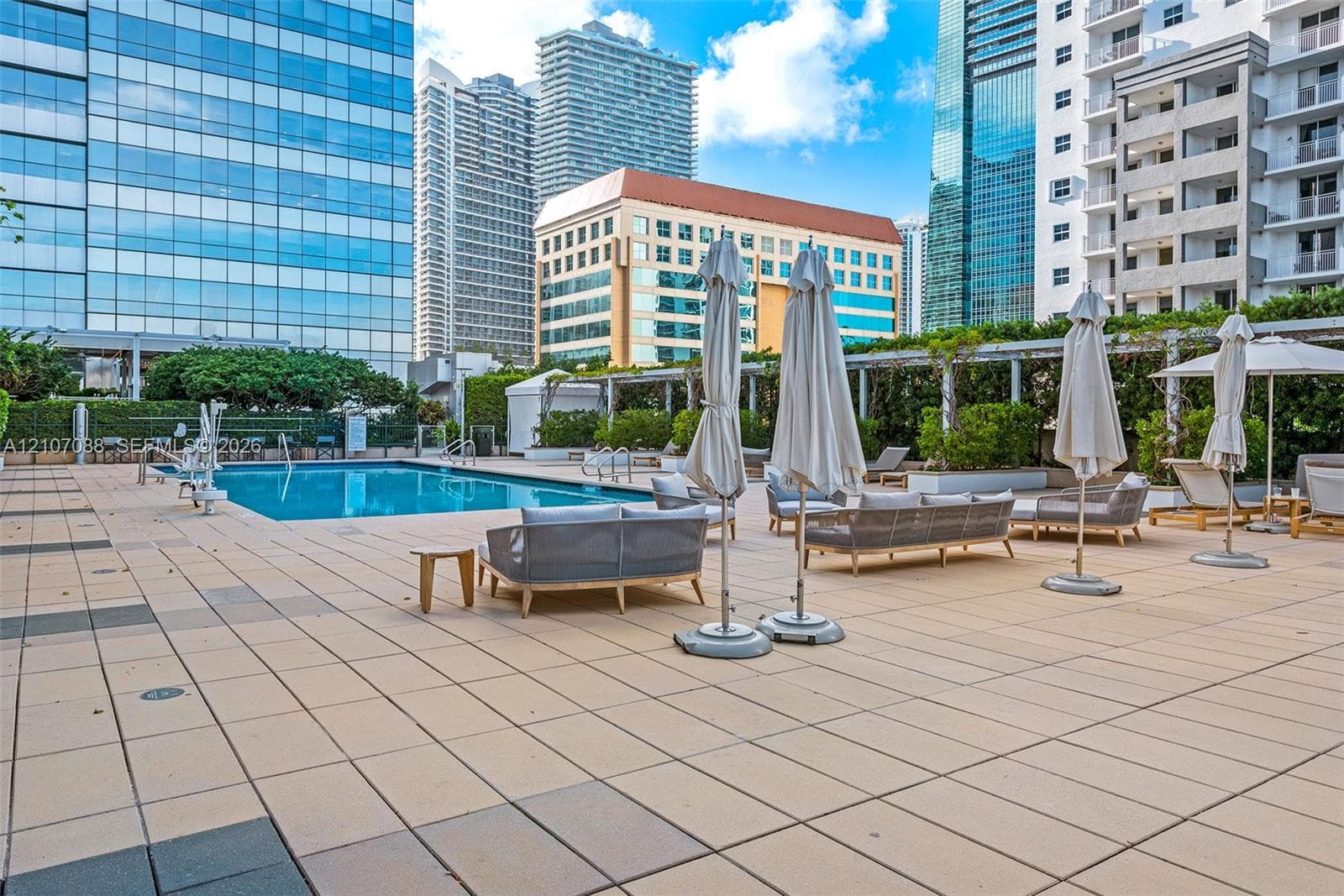 Four Seasons · #51D in Miami - Photo 33