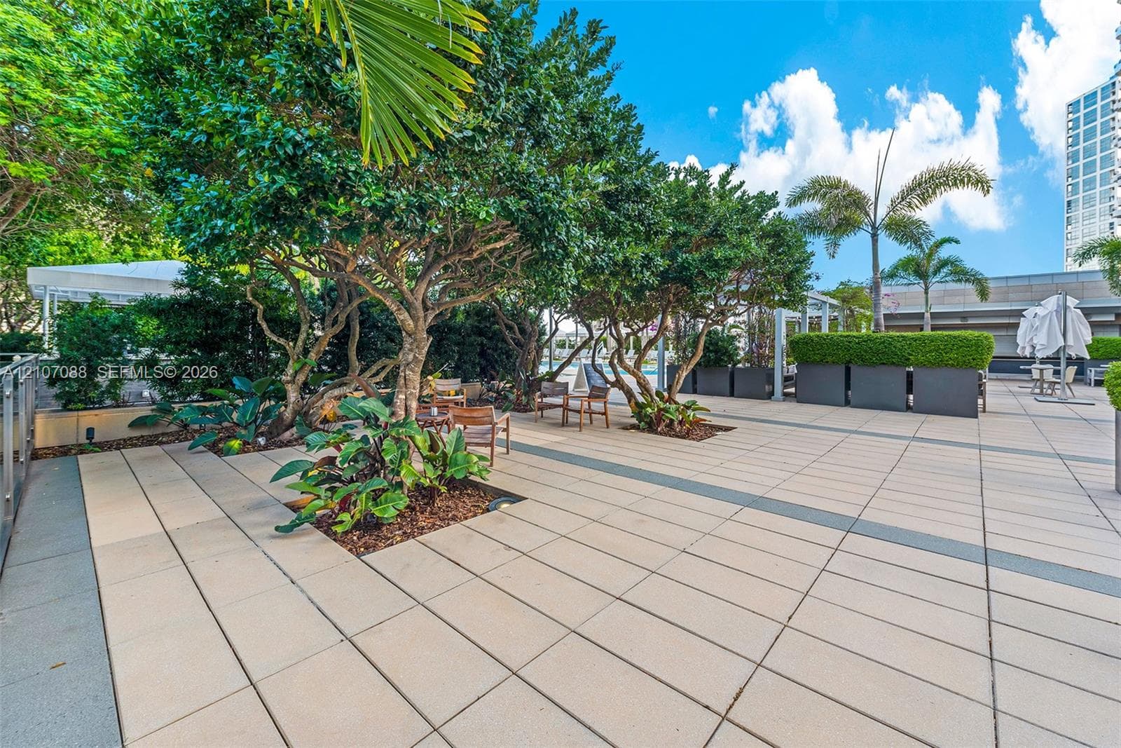 Four Seasons · #51D in Miami - Photo 37
