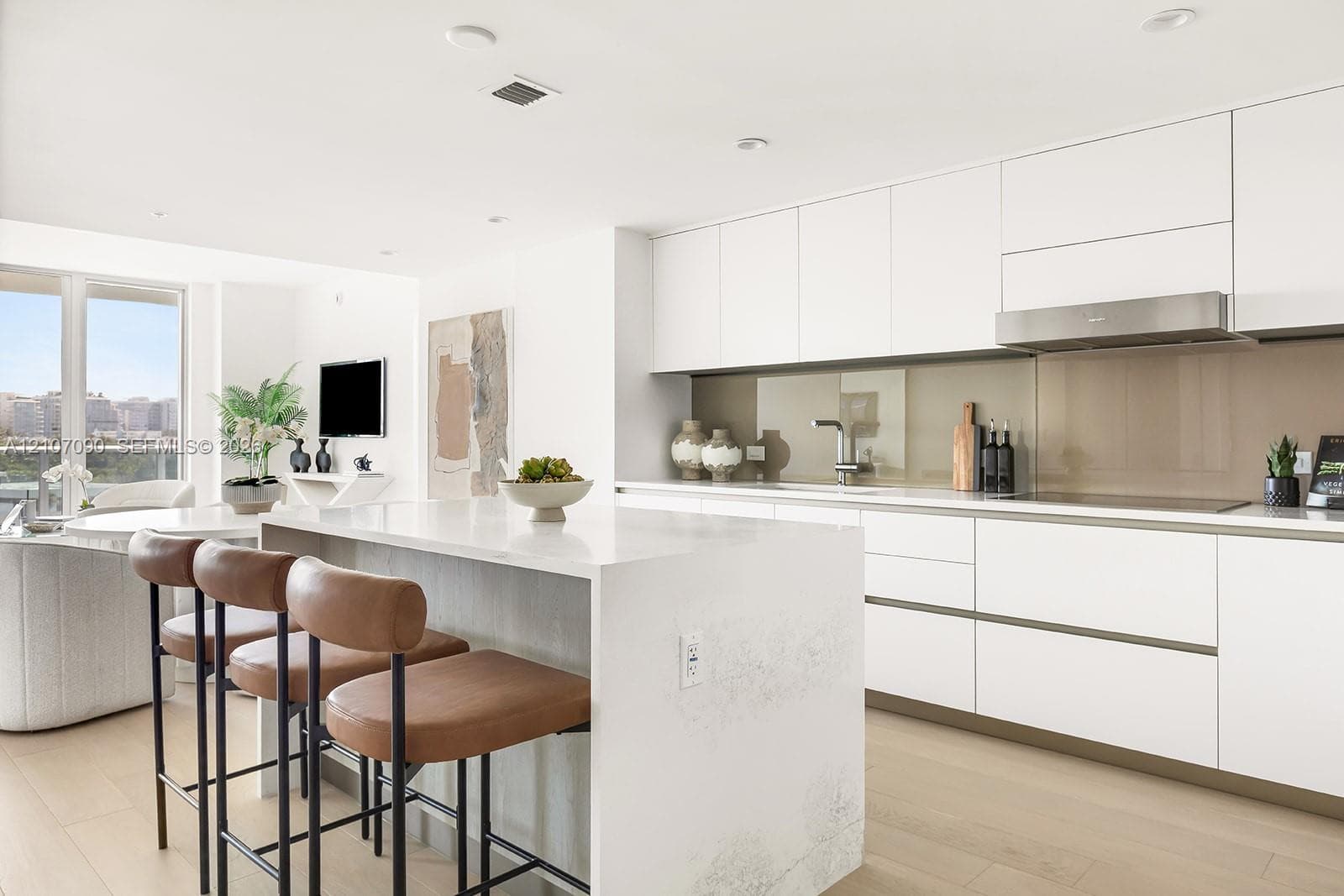 La Baia South · #609 in Bay Harbor Islands - Photo 6