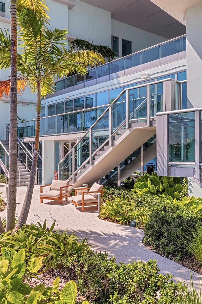 La Baia South · #609 in Bay Harbor Islands - Photo 33