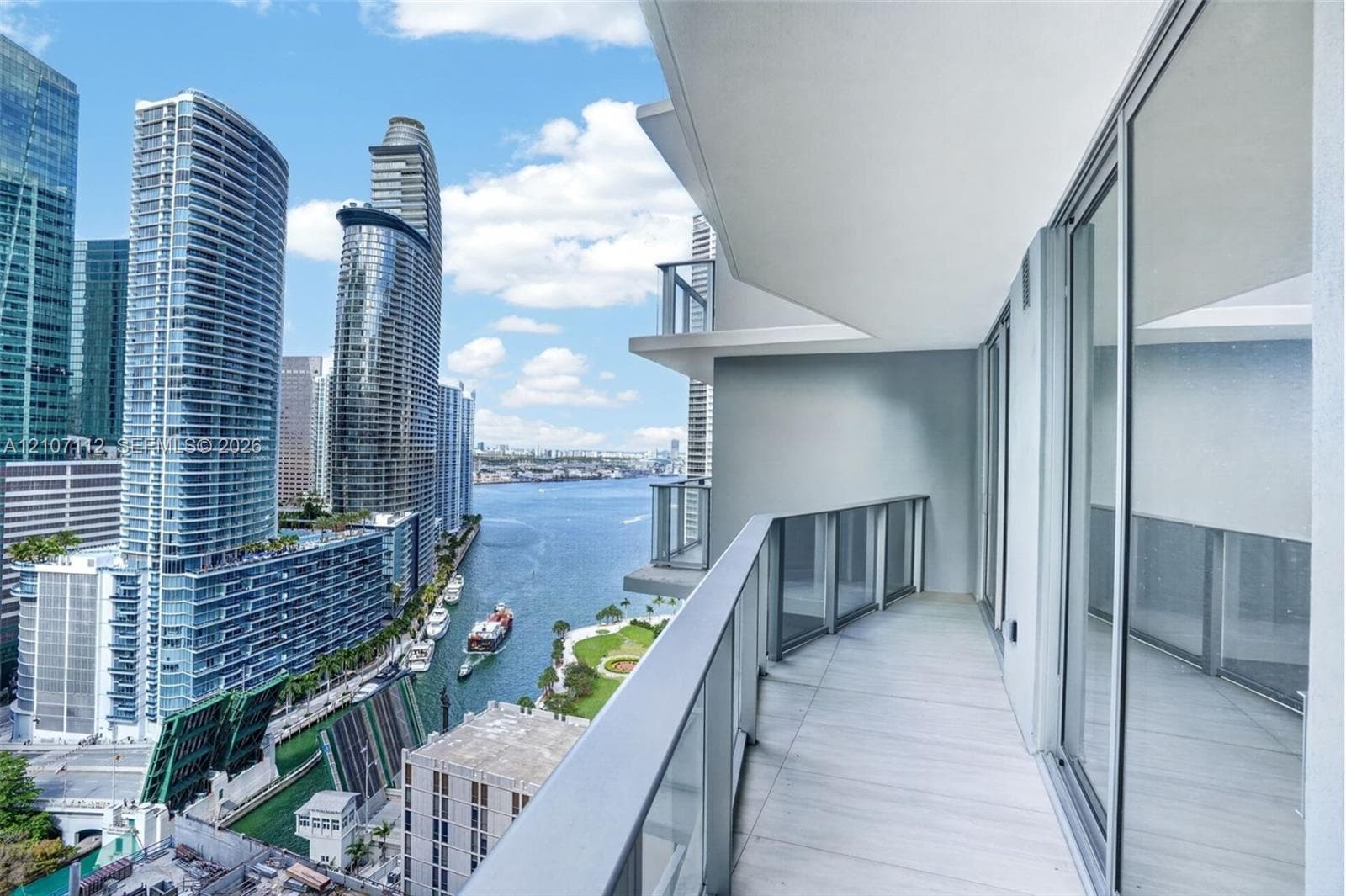 Viceroy Brickell Residences · #2705 in Miami - Photo 2