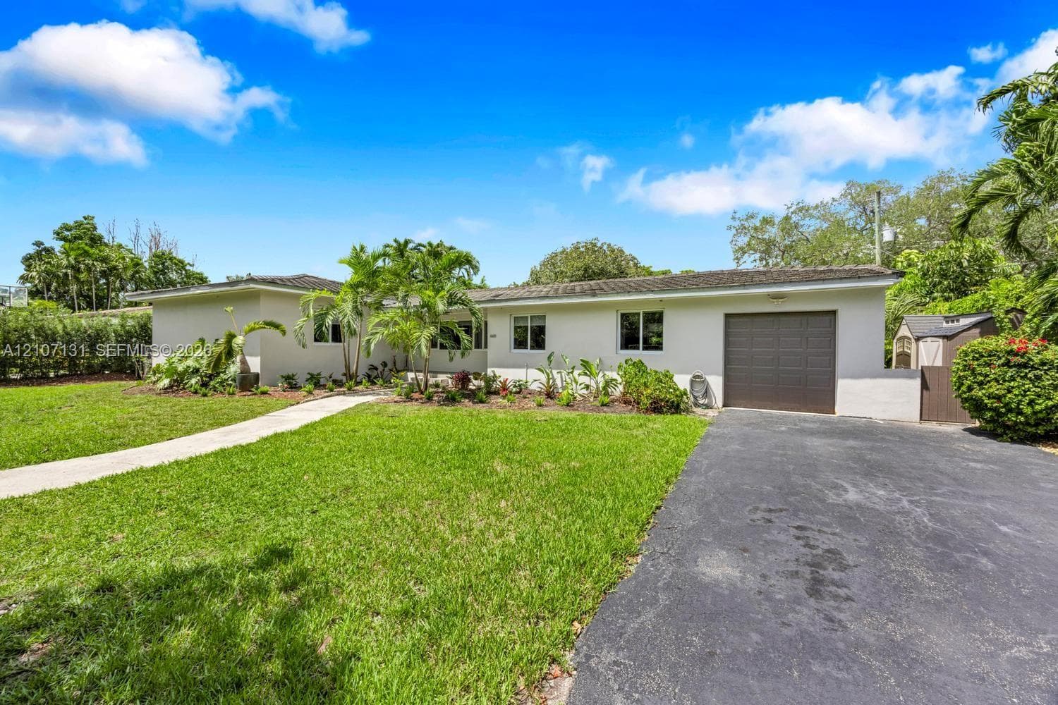 6610 Santona St photo 29