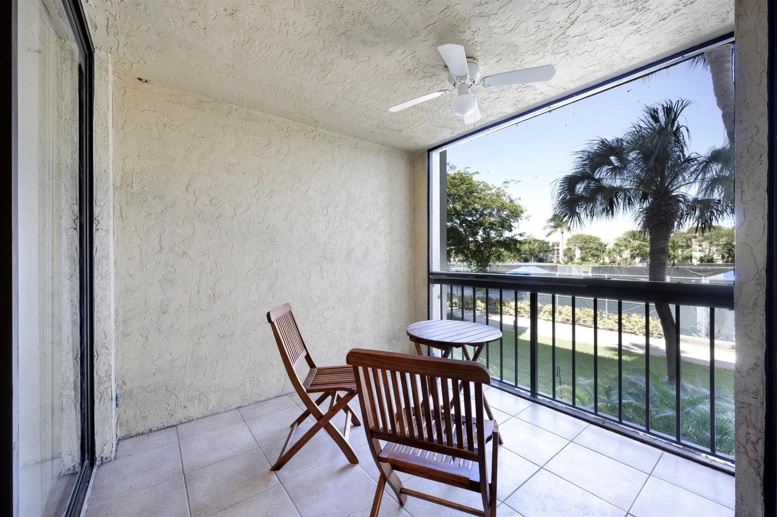 825 Egret Cir Delray Beach FL-print-020-