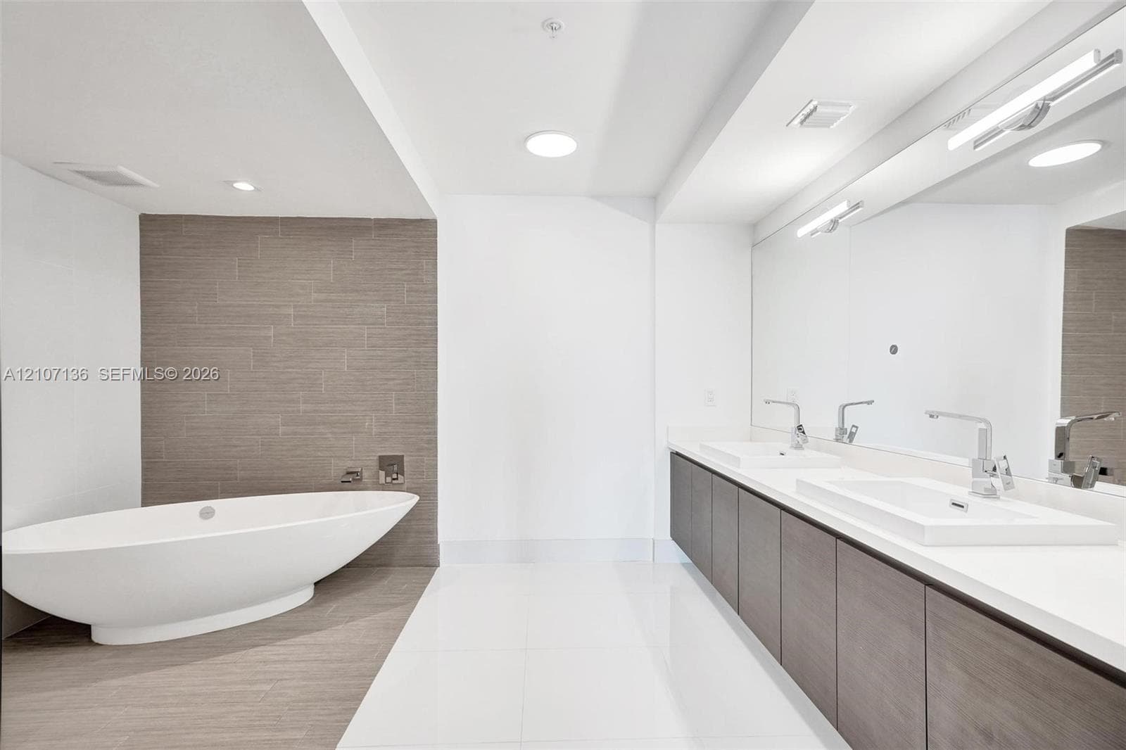 Parque Towers · #5-805 in Sunny Isles Beach - Photo 50