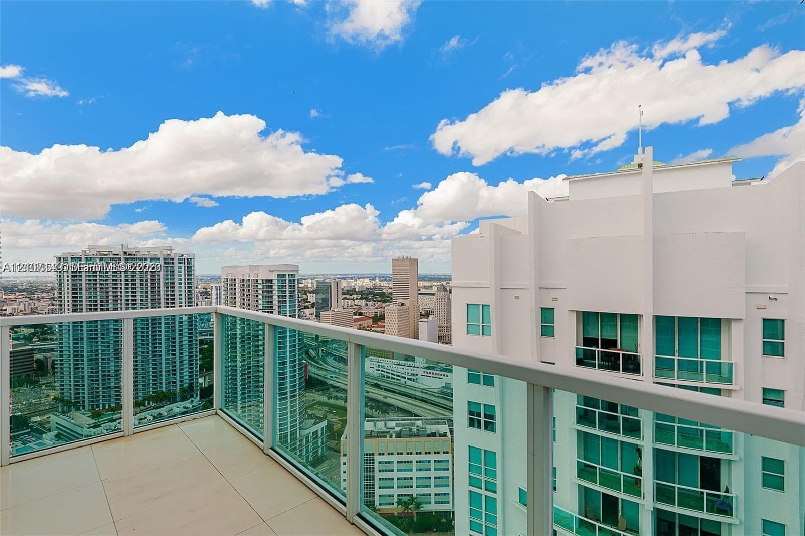 Brickell on the River North · #2417 in Miami - Photo 27