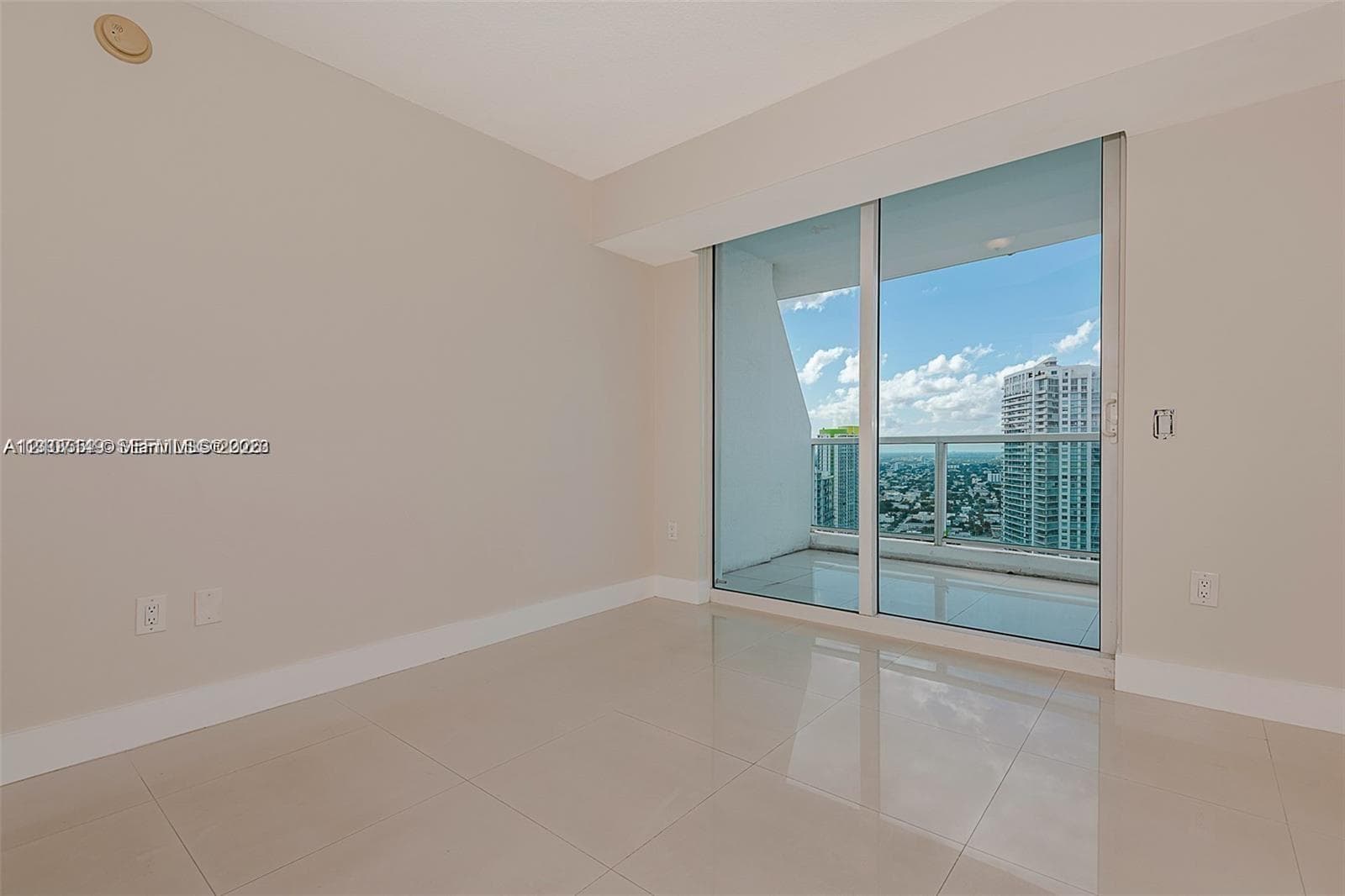Brickell on the River North · #2417 in Miami - Photo 20
