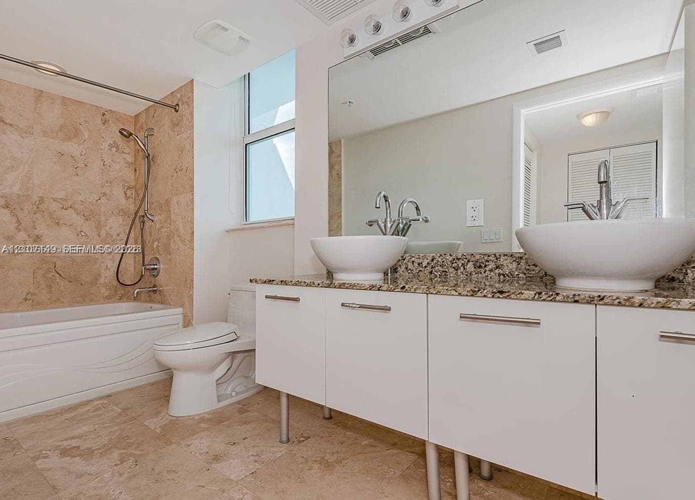 Brickell on the River North · #2417 in Miami - Photo 11